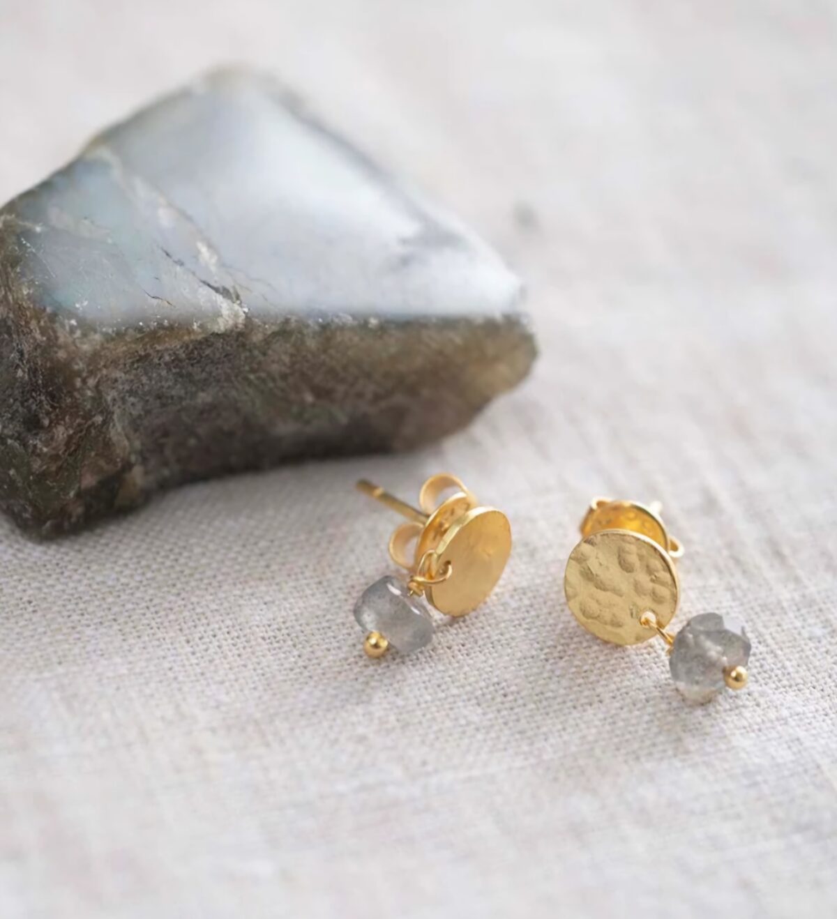 Ohrring Mini Coin mit Labradorit, gold, AW30804