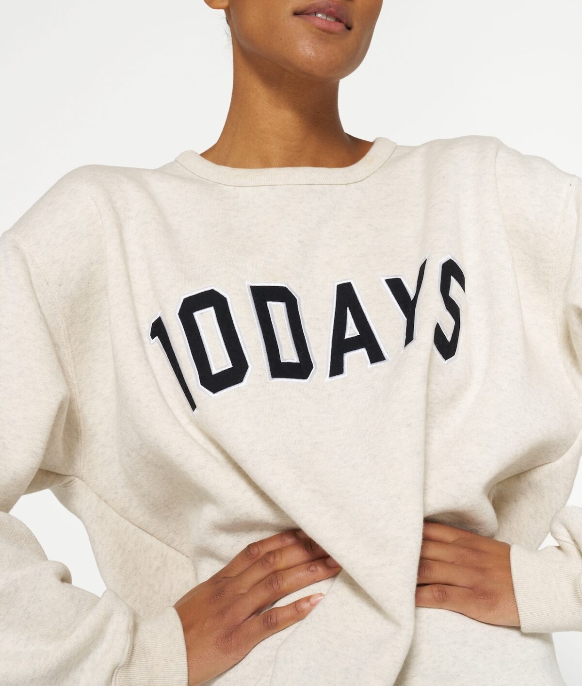 The Statement Sweater von 10DAYS