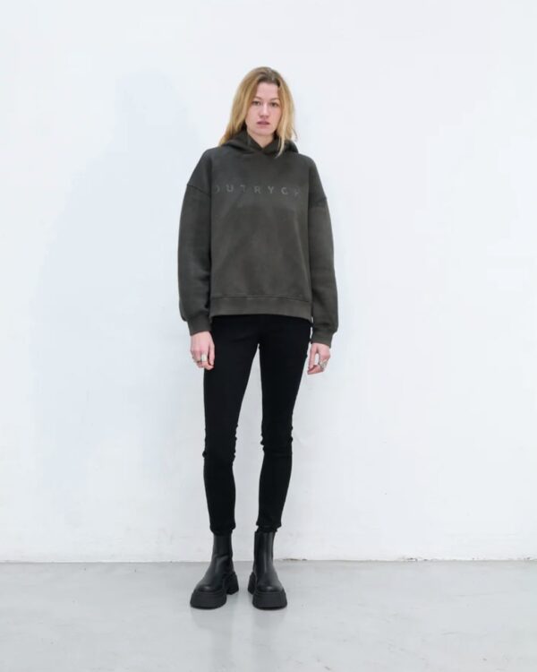 Hoodie Zo von Outryght Unisex