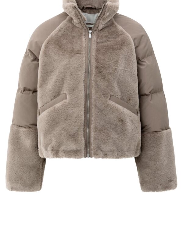 Kurze Teddyjacke mit gepolsterten Ärmeln von Yaya