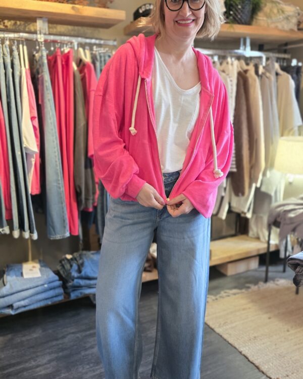 Sweatjacke mit Kapuze Anoh von Outryght in 2 Farben