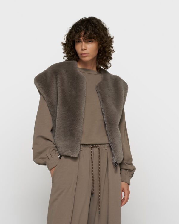 Sleeveless Fluffy Vest von 10DAYS